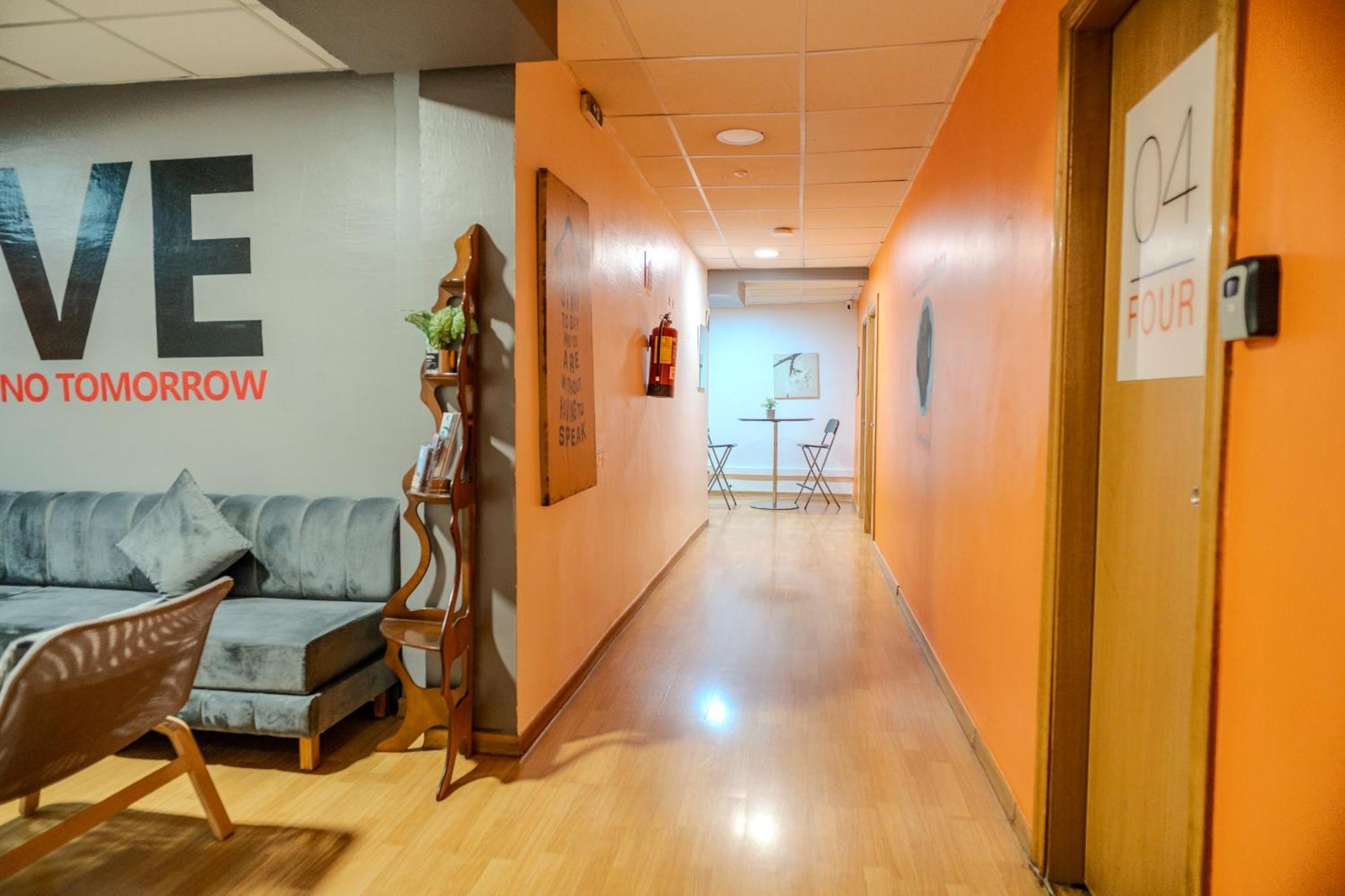Holidaysbcn Rooms Барселона Экстерьер фото