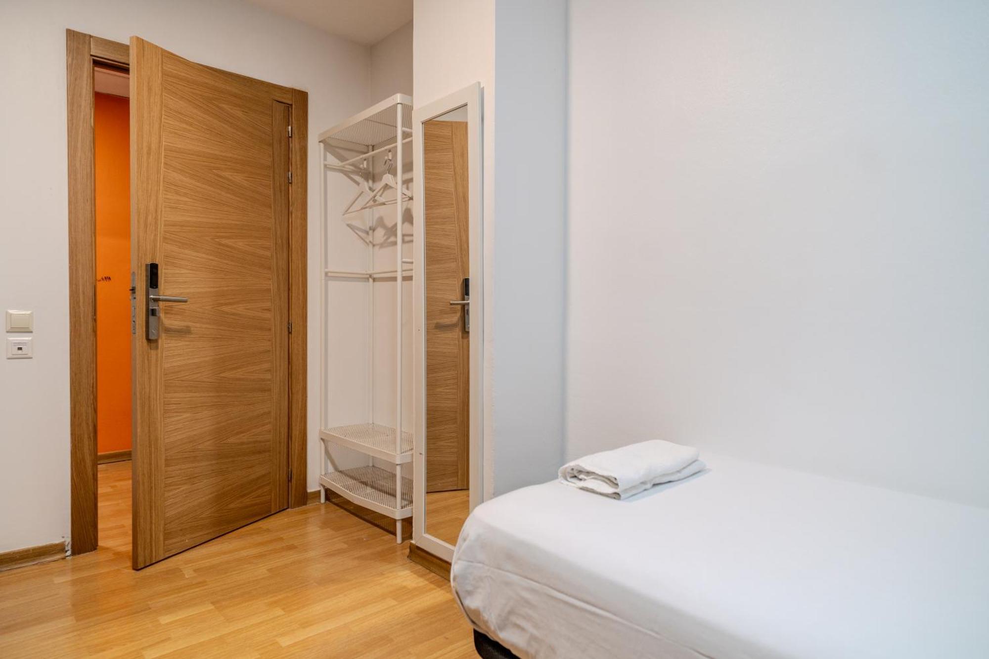 Holidaysbcn Rooms Барселона Экстерьер фото